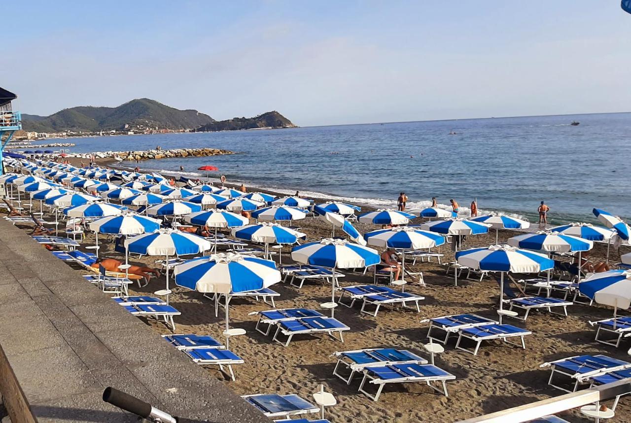 Gomitolo di mare Villa Cavi di Lavagna Esterno foto